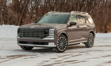 Hyundai прекращает продажи и отзывает 68 500 моделей 2026 Palisade, потому что сиденья с электроприводом могут раздавить вас