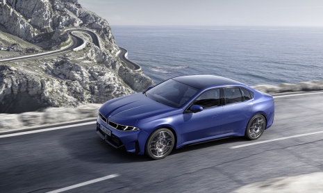 Первый взгляд на BMW i3 2027 года: крупнейшее изменение в 3-й серии за последние десятилетия