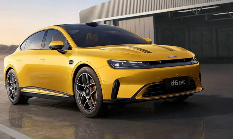 Smart борется за продажи более крупных моделей, поскольку дилеры сбрасывают непроданные запасы в Китае, говорится в отчете