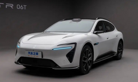 Avatr открывает предпродажу универсала 06T с трехмоторным двигателем мощностью 955 л.с. и 896-линейным лидаром по цене от 2,6 млн рублей в Китае