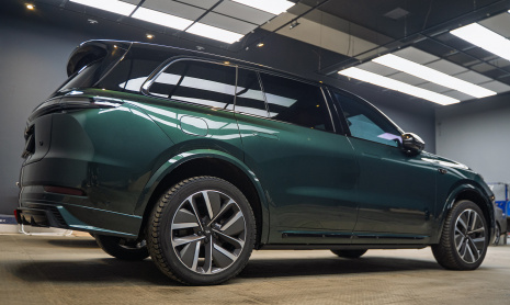 Мини брызговики на арки Лисян – обзор и установка своими руками