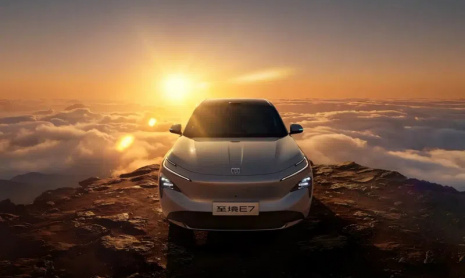 Внедорожник Buick Electra E7 PHEV с запасом хода в 1630 км в смешанном режиме продается по цене от 1,75 млн рублей