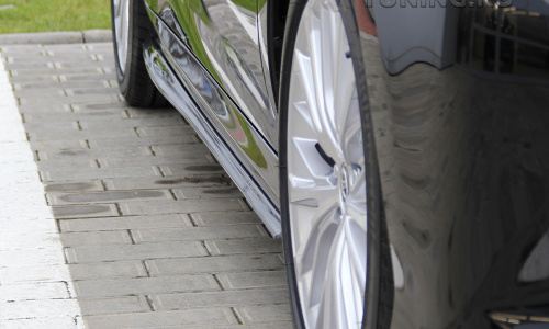 Накладки (лезвия) Consul под пороги Toyota Camry XV70