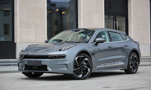 Оклейка Zeekr 001 антигравийной пленкой под ключ