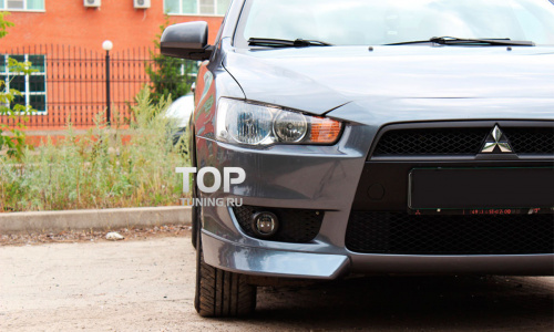 Клыки на передний бампер INT Lite для Mitsubishi Lancer 10 (дорест)