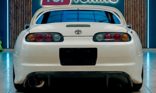 Задний бампер Triada на Toyota Supra 80