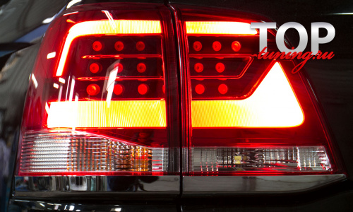 Задние фонари New Style на Toyota Land Cruiser 200