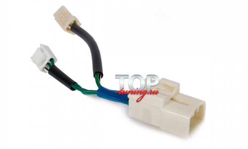 Переходник для установки задней оптики на Toyota Land Cruiser 200