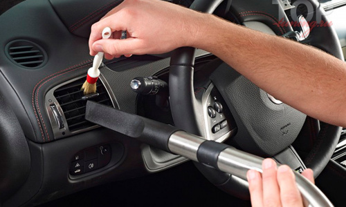 Химчистка торпеды автомобиля