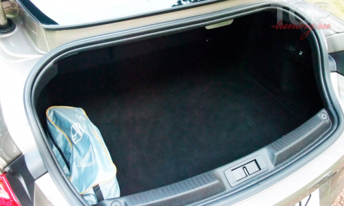 Химчистка багажного отделения автомобиля