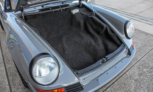 Оживший легендарный старый Porsche Speedster