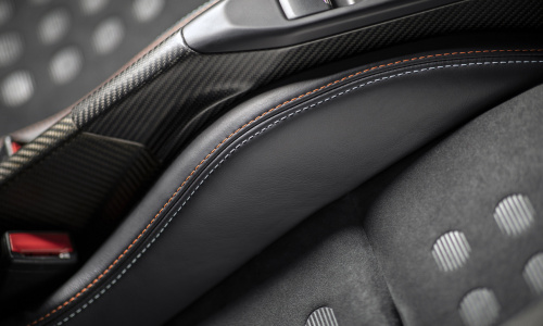 Ford показал модель 2019 GT Heritage Edition