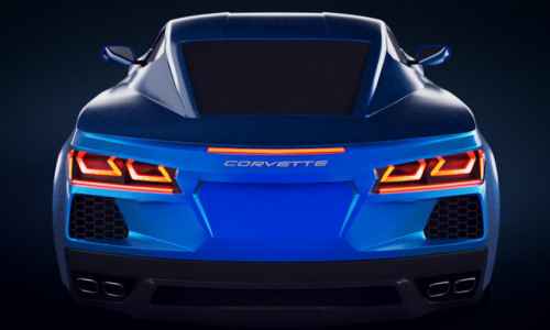 Гоночный Corvette C8 звучит прекрасно на треке