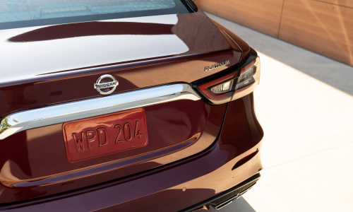 2019 Nissan Maxima - вот что покупатели получают за свои деньги