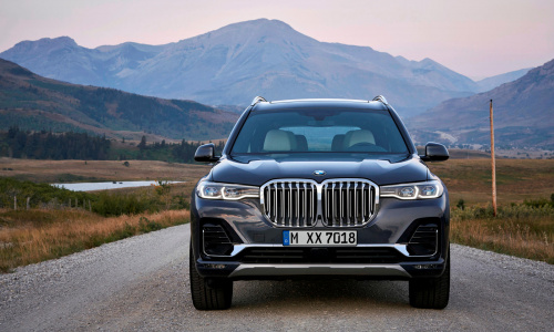 Обновления для 2021 BMW X5, X7 и 3 серии