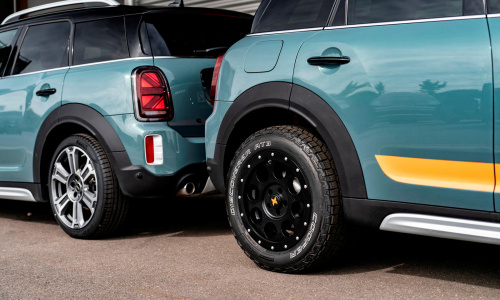 Mini Countryman X-Raid - это раллийный автомобиль, который действительно можно купить