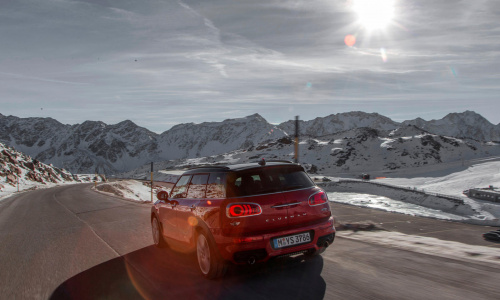 JCW станет брендом высокопроизводительных электромобилей Mini