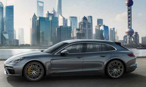 Вот как сэкономить 700 000 рублей на Porsche Panamera