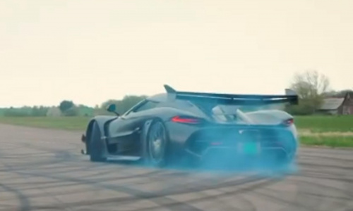 У покупателей Koenigsegg Jesko появилась еще причина для восторга