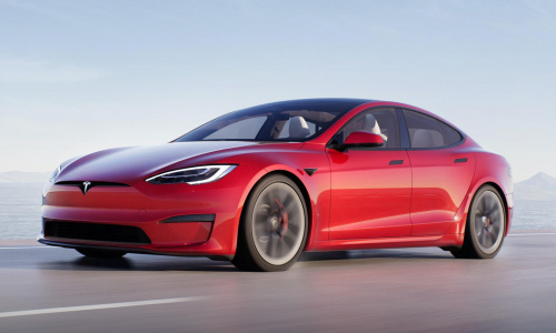 Илон Маск закрывает производство Tesla Model S Plaid Plus