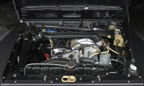 Винтажный Mercedes G-Wagon обновлен до современной роскоши