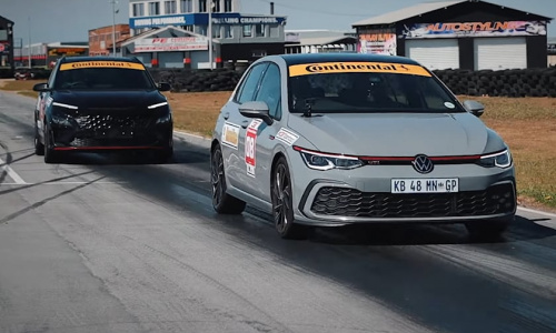 Дрэг-гонка с горячим хэтчбеком: Volkswagen Golf GTI против Hyundai Kona N