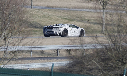 Преемник Lamborghini Aventador замечен перед запуском в 2023 году