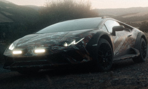 Представлены официальные изображения нового внедорожного суперкара Lamborghini Sterrato