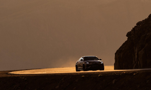 Новый Lamborghini Urus установил рекорд внедорожника на Пайкс-Пик