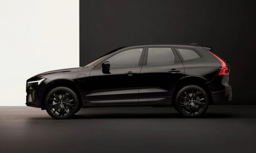 Новый Volvo XC60 Black Edition переходит на темную сторону