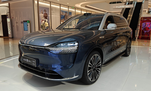 Aito M9 от Huawei и Seres стал самым безопасным автомобилем в Китае