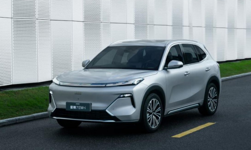 Geely Galaxy Starship 7 PHEV дебютирует с запасом хода 1430 км