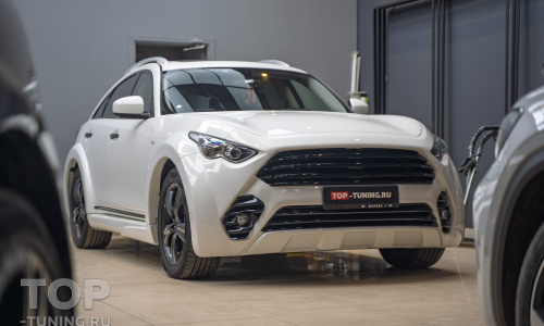 Установка аэродинамического обвеса Infiniti QX70 под ключ