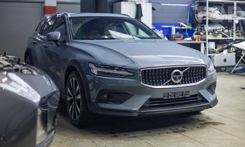 Доводчики в двери + шумоизоляция дверей Volvo V60 II