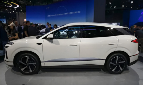 Компания MIIT представила модель BYD Seal 06 с запасом хода 605 км и двойным силовым агрегатом