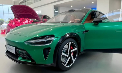 Срок доставки электрического седана Xiaomi SU7 в Китай достиг 350 дней