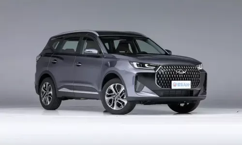 Представлены 2026 Chery Tiggo 7 Sport b Tiggo 7 Plus, цена начинается от 960 тысяч рублей