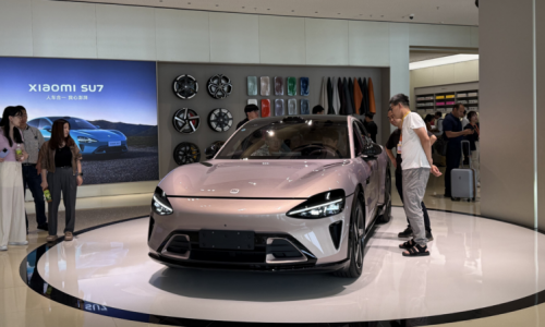 Конкуренты предлагают покрыть невозвратные депозиты за Xiaomi YU7, поскольку сроки доставки увеличиваются до 60 недель