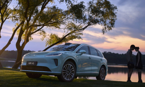 Shangjie H5 от SAIC и Huawei представил интерьер в преддверии старта предпродаж, запланированных на 25 августа