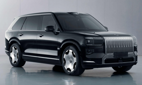 Первая гибридная модель Zeekr может похвастаться самой большой в мире батареей PHEV (70 кВт*ч) и весом более 3 тонн