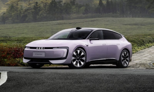 AUDI E5 Sportback с запасом хода 773 км и огромным 59-дюймовым светодиодным экраном начинает предварительные продажи в Китае по цене 2,65 млн рублей