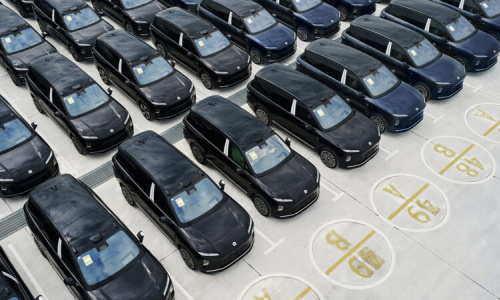 Nio ES8 третьего поколения начал поставляться в центры доставки в преддверии запуска в Китае