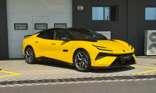 Компания Lotus выпускает обновленные модели Emeya sedan и Eletre SUV по цене от 6,3 млн рублей