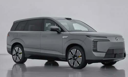 Представлен интерьер шестиместного полноразмерного внедорожника Denza N8L от BYD, предварительные продажи стартуют 26 сентября