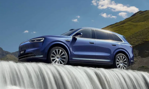 Более 30 000 заказов поступило на новый Aito M7 от Huawei в течение часа после запуска