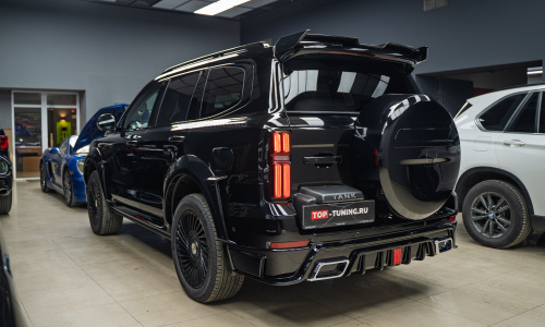Тюнинг обвеса Tank 500 2025 – установка юбок, спойлера, расширителей арок