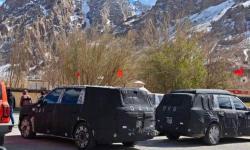 Генеральный директор Xiaomi поделился фотографиями команды, сделанными на высоте 4000 метров над уровнем моря, где неподалеку были замечены прототипы YU9