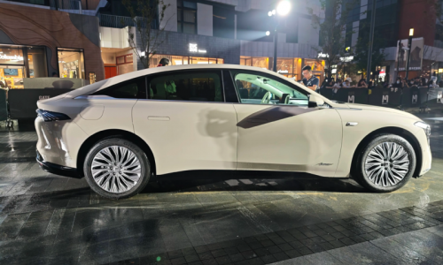 Buick Electra L7 EREV с общим запасом хода 1400 км начинает поставки в Китай