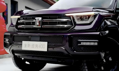 Предварительные продажи GWM Tank 400 Hi4-Z начинаются от 43 500 долларов США, скорость от 0 до 100 км/ч за 4,3 секунды