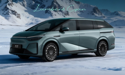 В салоне 7-местного минивэна Xpeng X9 EREV появились лампы для чтения с “искусственным интеллектом”